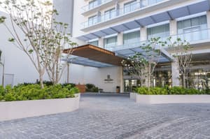 thumbnail: Exterior