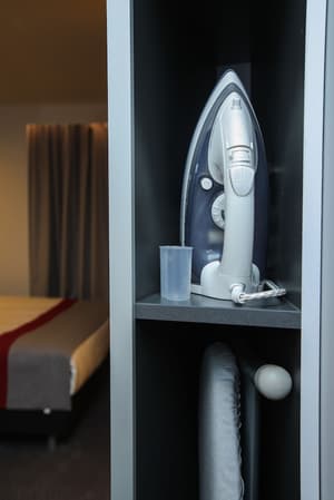 thumbnail: Iron/ironing board