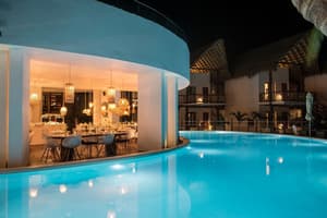 thumbnail: Outdoor pool