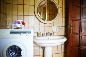 thumbnail: Bathroom