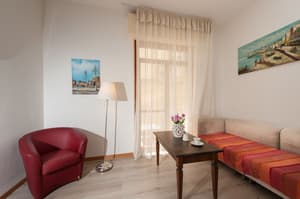 thumbnail: Living area