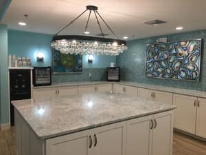 thumbnail: Breakfast area