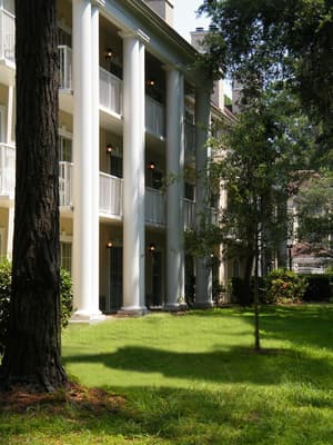thumbnail: Property grounds