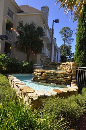 thumbnail: Fountain