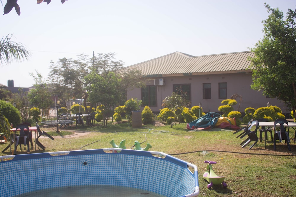 Children's play area - outdoor