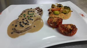 thumbnail: Restaurant