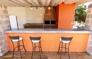 thumbnail: BBQ/picnic area