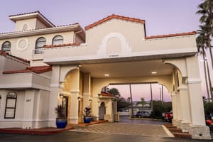 thumbnail: Exterior
