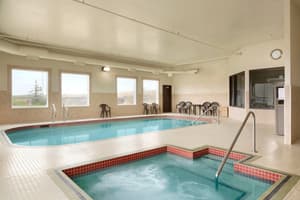 thumbnail: Pool