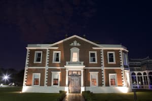 thumbnail: Exterior
