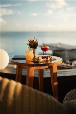 Dining,Dining Area,Restaurant,On-Site