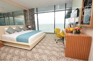 thumbnail: Room