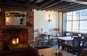 thumbnail: Restaurant
