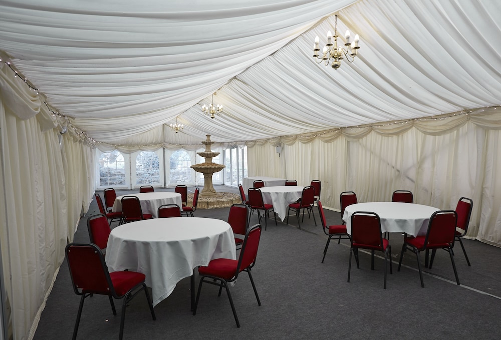 Indoor wedding