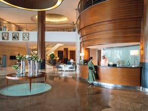 thumbnail: Reception