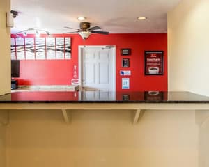 thumbnail: Breakfast area