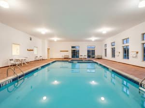 thumbnail: Pool