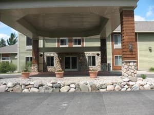 thumbnail: Exterior