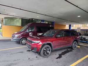 thumbnail: Airport shuttle