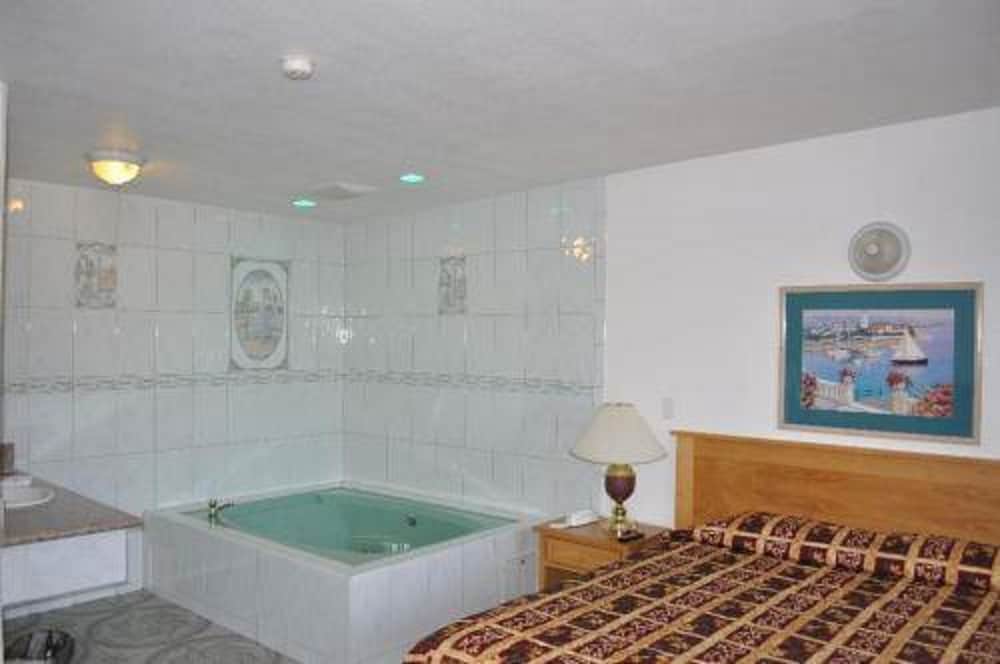 Jetted tub