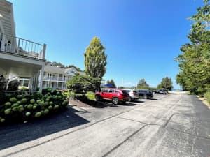 thumbnail: Parking