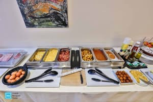 thumbnail: Breakfast buffet