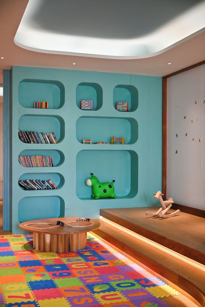 Children's play area - indoor