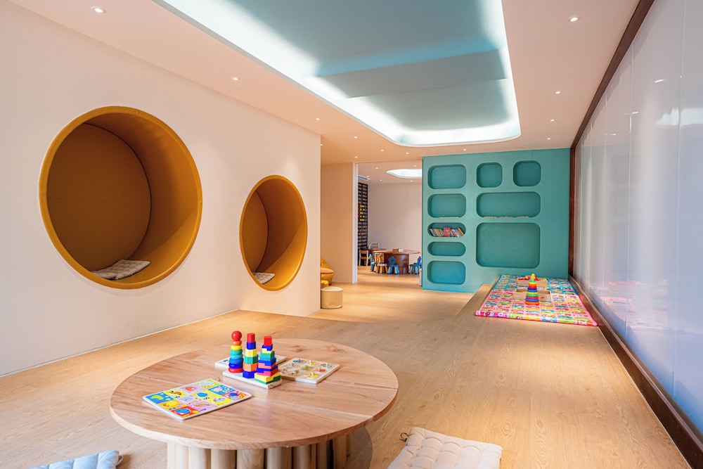 Children's play area - indoor