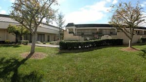 thumbnail: Exterior