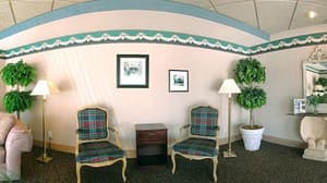 thumbnail: Lobby sitting area