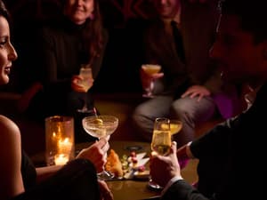 thumbnail: Bar (on property)