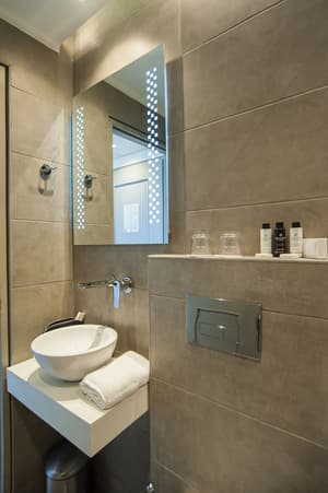 thumbnail: Bathroom