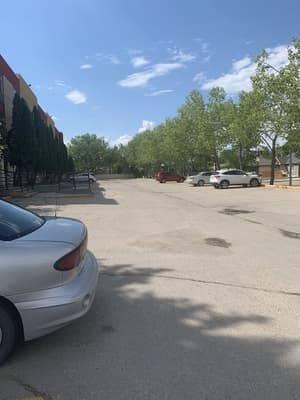 thumbnail: Parking