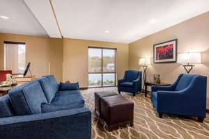 thumbnail: Living room