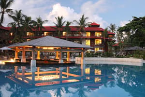 thumbnail: Outdoor pool