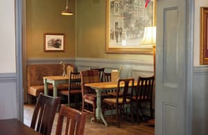thumbnail: Restaurant
