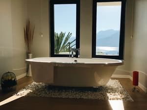 thumbnail: Jetted tub