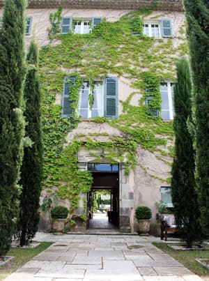 thumbnail: Property entrance