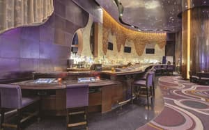 thumbnail: Bar (on property)