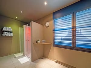 thumbnail: Sauna