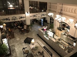 thumbnail: Cafe