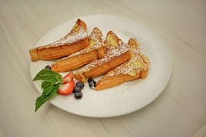 thumbnail: Breakfast area