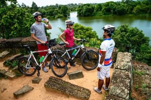 thumbnail: Bicycling