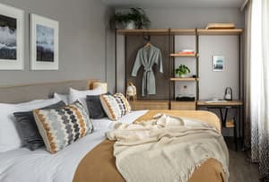 thumbnail: Room