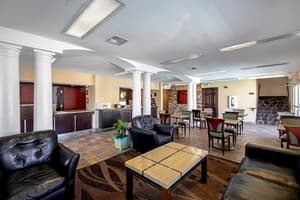 thumbnail: Lobby lounge