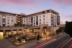 thumbnail: Exterior