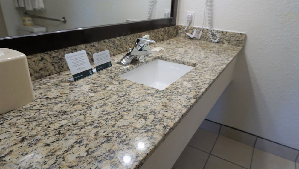 Bathroom sink