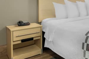 thumbnail: Room amenity