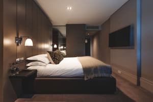 thumbnail: Room