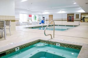 thumbnail: Pool